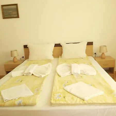 Kyshta Za Gosti Dari Rumi 1 Lägenhet Sozopol