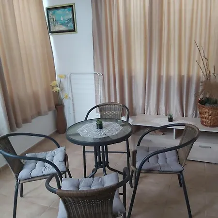 Kyshta Za Gosti Dari Rumi 1 Apartment