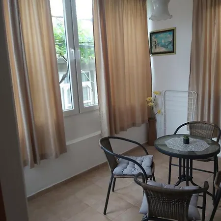 Lägenhet Kyshta Za Gosti Dari Rumi 1