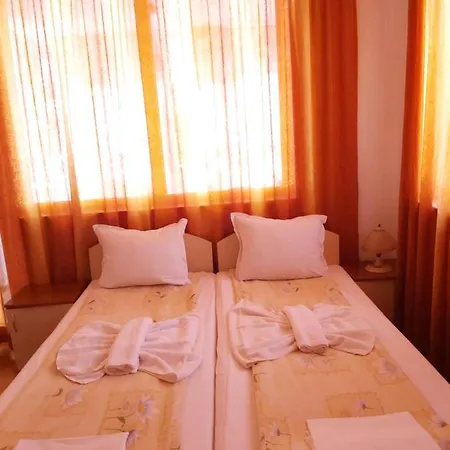 Kyshta Za Gosti Dari Rumi 1 Apartment *